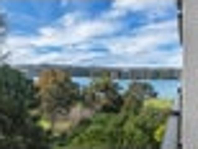 Apartment for sale in Point England, Oroua County