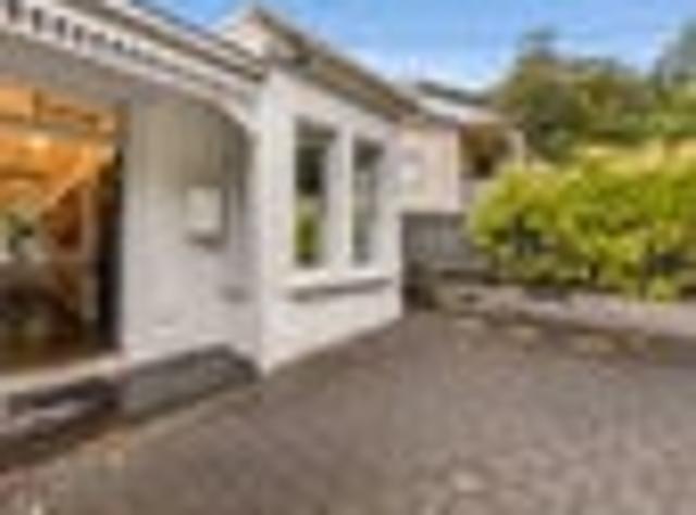 House for sale in Otakou