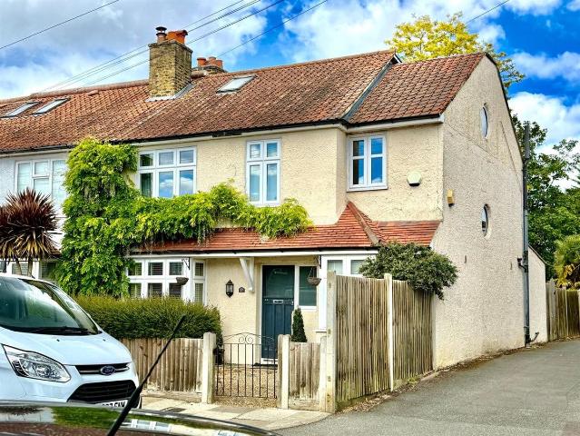 House for rent in London Borough of Richmond upon Thames, Greater London