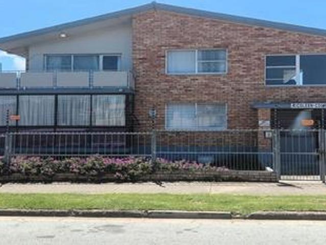 Apartment for sale in Port Elizabeth, Eastern Cape