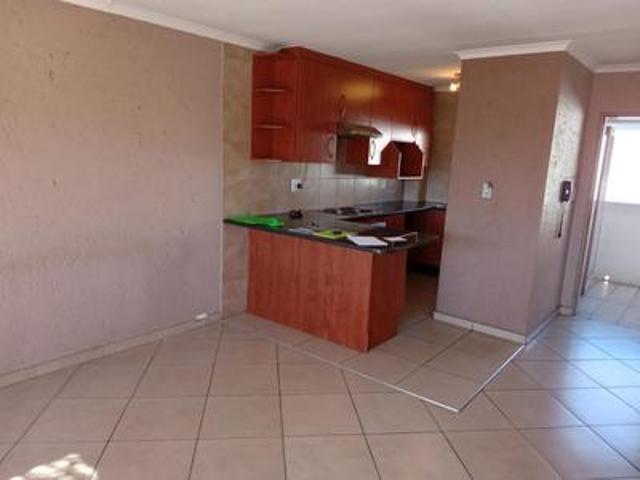Townhouse for sale in Edenvale