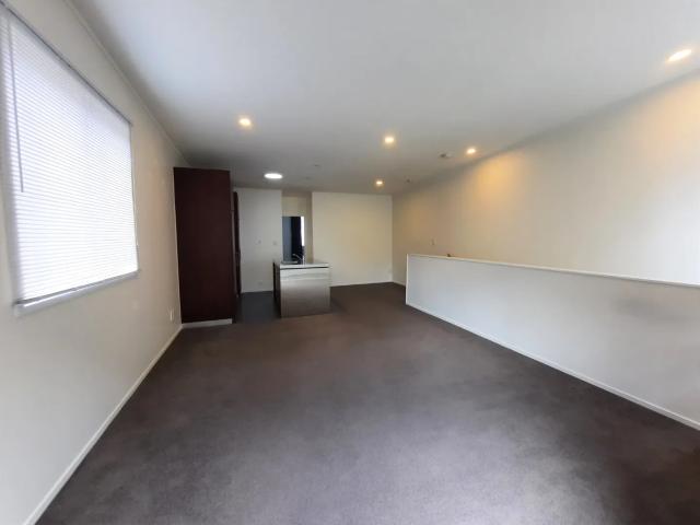 Townhouse for rent in Mount Eden, Albert-Eden