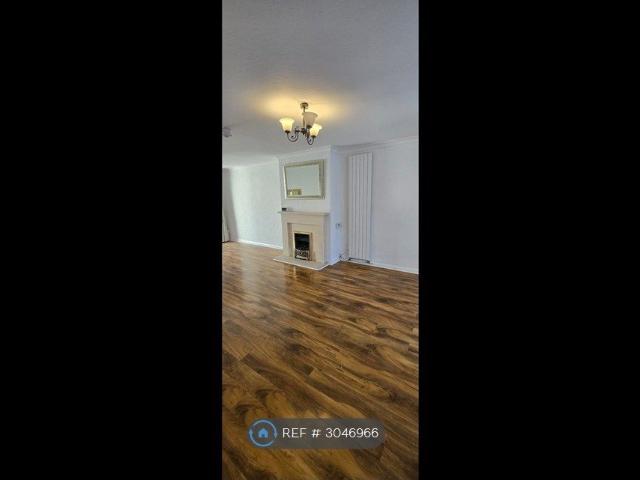 House for rent in London Borough of Havering, Greater London