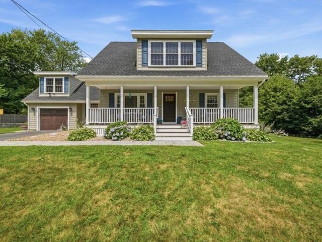 House for sale in Chelmsford, Massachusetts