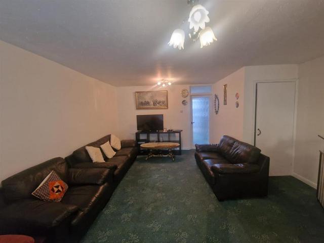 House for rent in Greenhill, Greater London