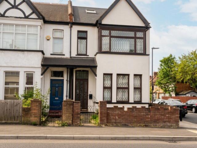 Room for rent in Wealdstone, Greater London