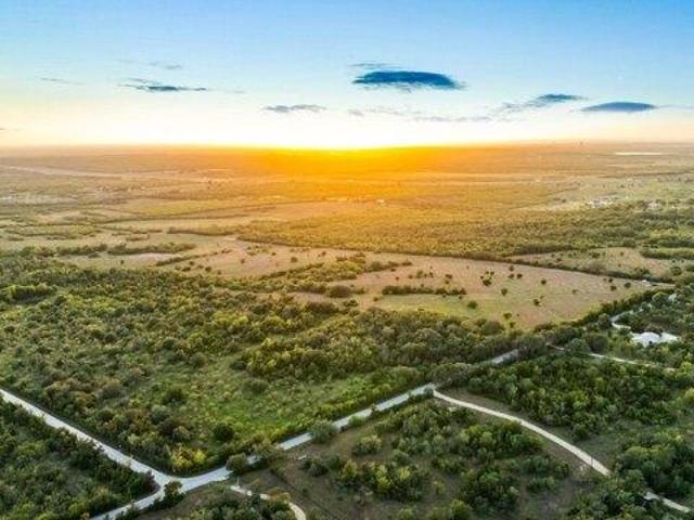 Land for sale in Lockhart, Texas