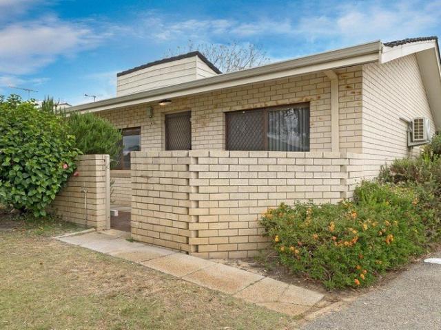 Villa for rent in Como, City of South Perth