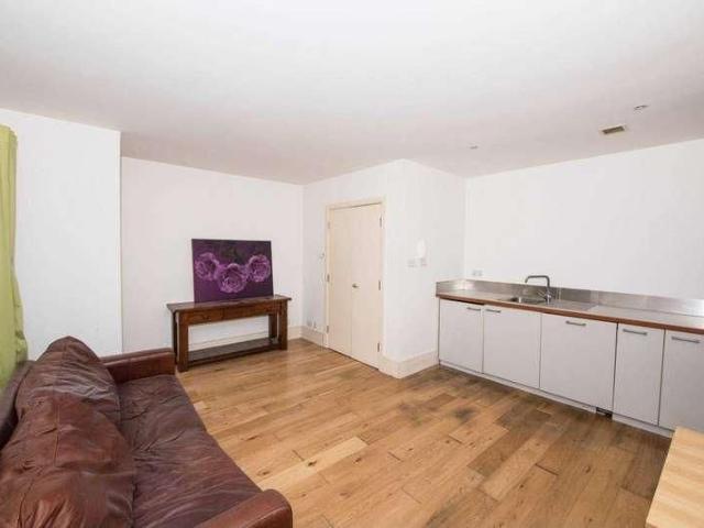 Apartment for rent in City Centre, Georgia