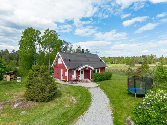 Villa till salu i Knivsta, Uppsala