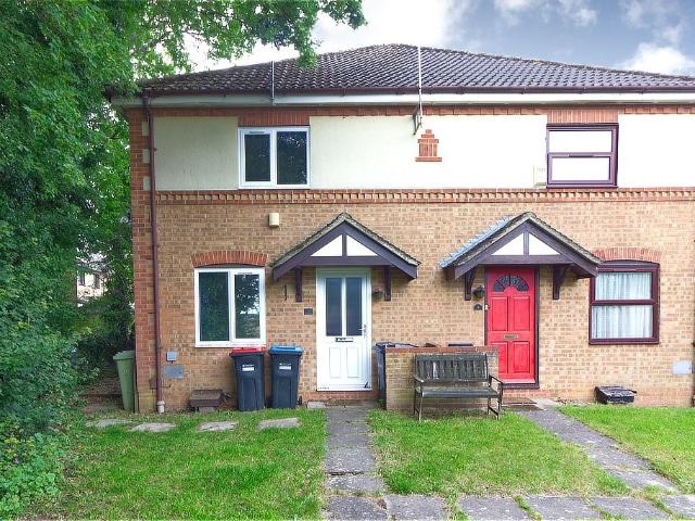 Apartment for rent in Shenley Brook End, Milton Keynes