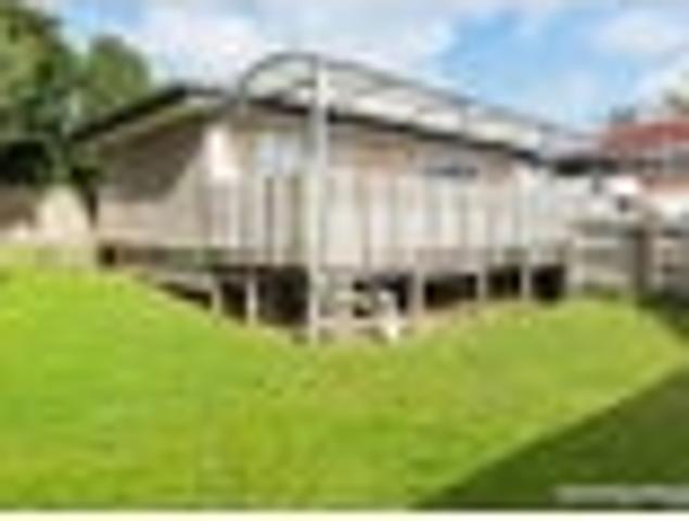 House for sale in Wairau Valley