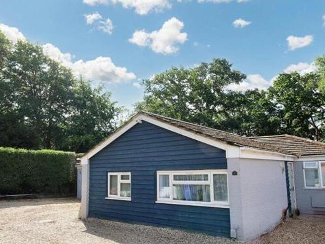 House for sale in Farnborough, Hampshire