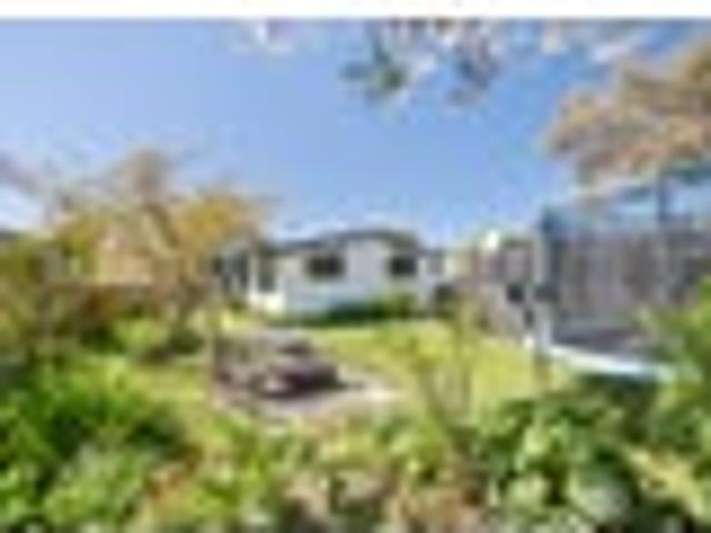 House for sale in Kelvin Grove, Palmerston North