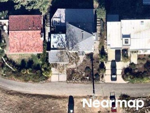 House for sale in Malibu
