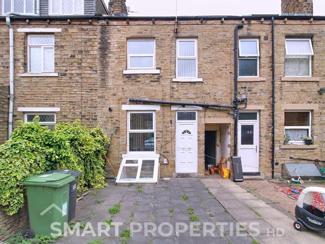 House for rent in Huddersfield, West Yorkshire