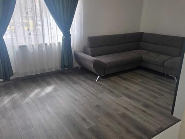 Casă închirieri