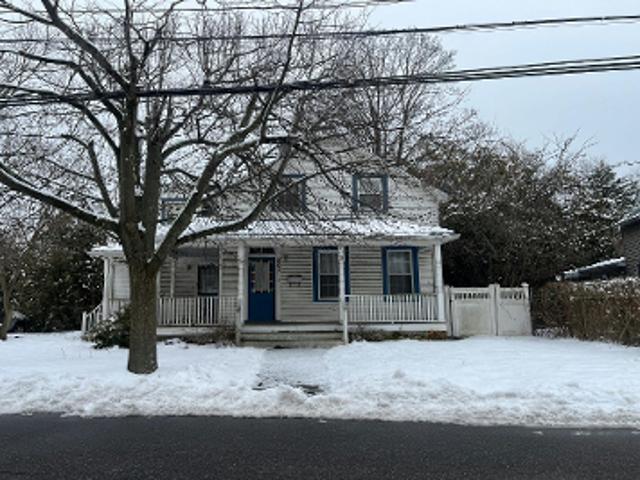 House for sale in Babylon, New York