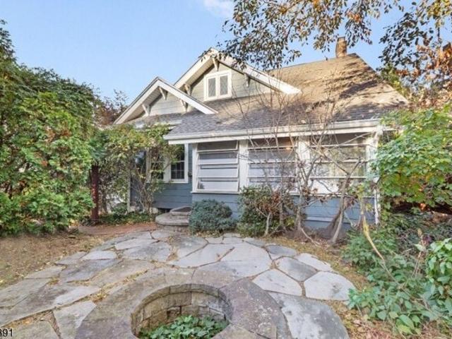 House for sale in Mountainside, Union County