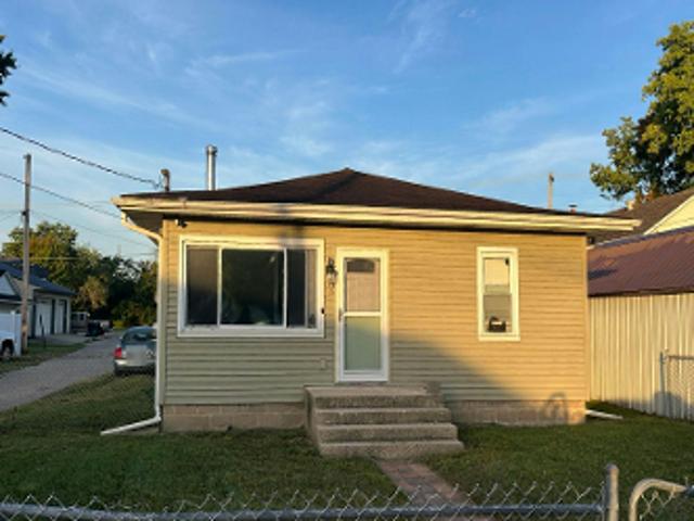 House for sale in Ottawa, Illinois