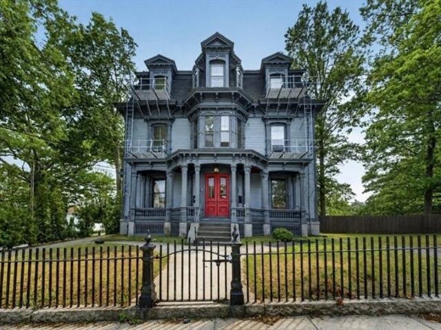 Condo for sale in Bristol, Massachusetts