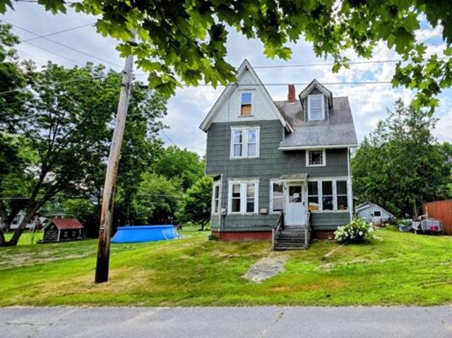 House for sale in New Hampshire