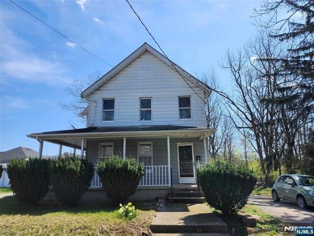 House for sale in Passaic, New Jersey