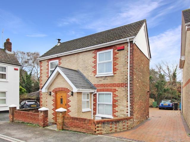 House for rent in Penn Hill, Poole
