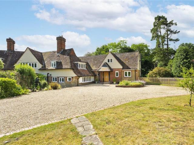 House for rent in Fole, Surrey