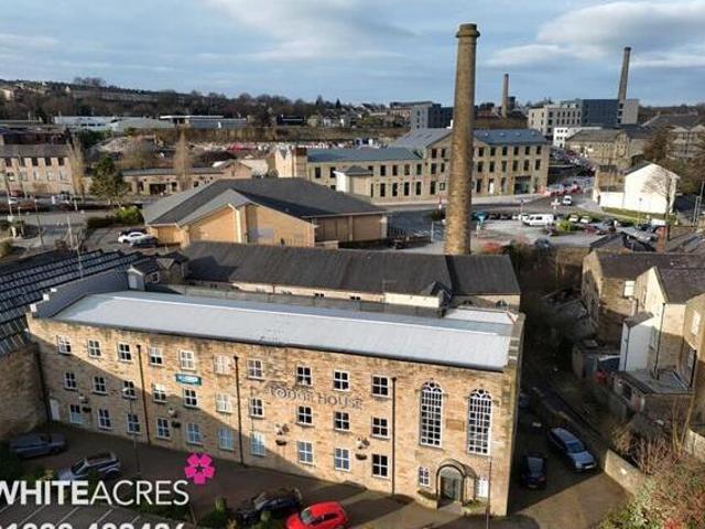 House for sale in Burnley, Lancashire