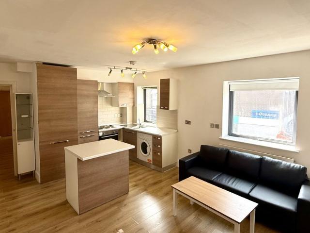 House for rent in North Finchley, Greater London
