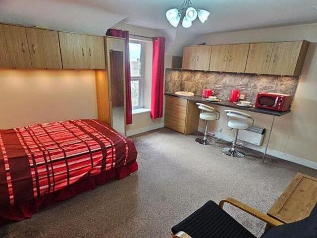 House for rent in Lyons, Greater London