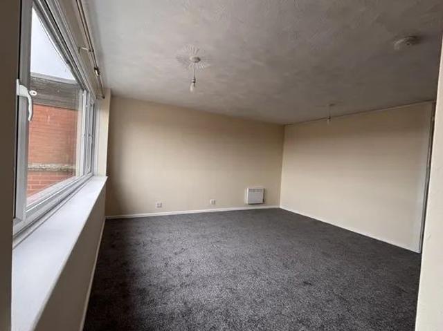 Apartment for rent in Chadsmoor, Staffordshire