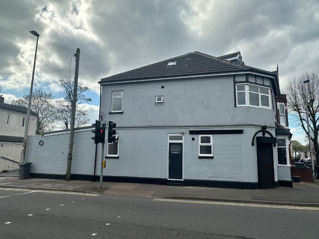 House for rent in The Cronehills, West Bromwich