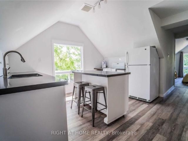 House for rent in Oakville, Golden Horseshoe