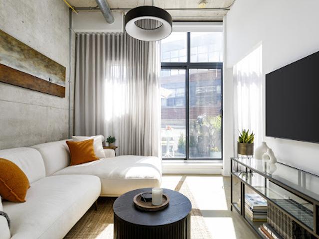 Loft for sale in Woburn, Ontario