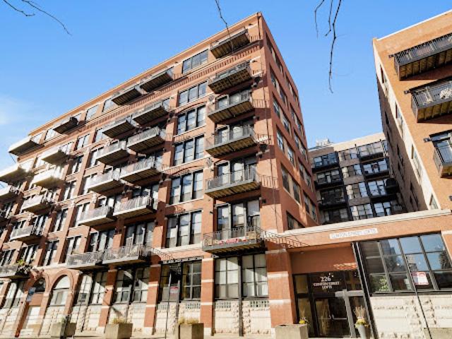 Apartment for sale in Chicago Park, Illinois