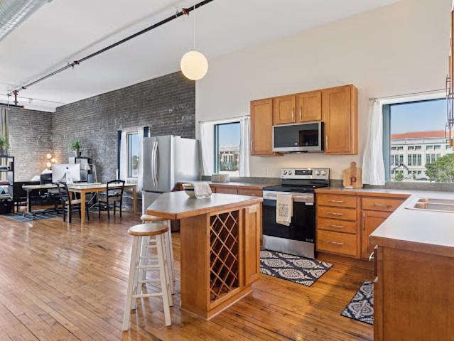 Apartment for sale in Ramsey, Minnesota