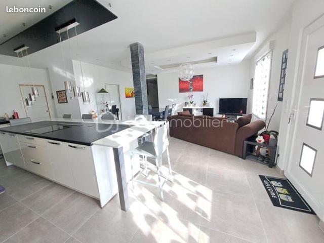 Appartement vente à Saint-Claude, Morbier