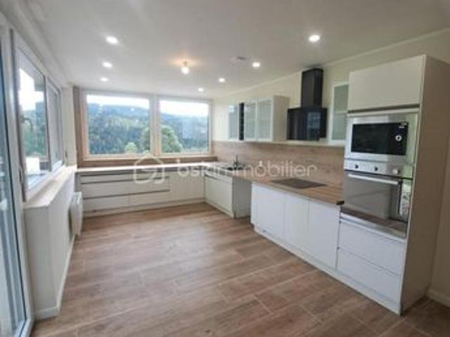 Appartement vente à Saint-Claude, Morbier