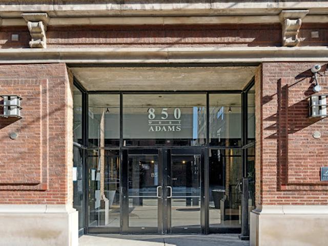 Apartment for sale in Chicago Park, Illinois