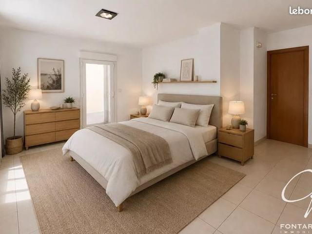 Appartement vente à Arrondissement de Draguignan, Saint-raphaël