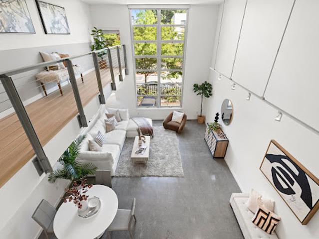 Apartment for sale in Emeryville, California