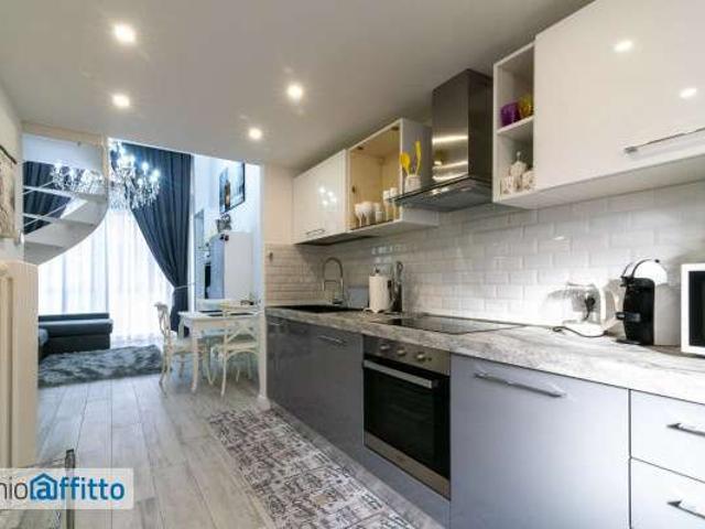 Appartamento in affitto a Municipio 9, Milano