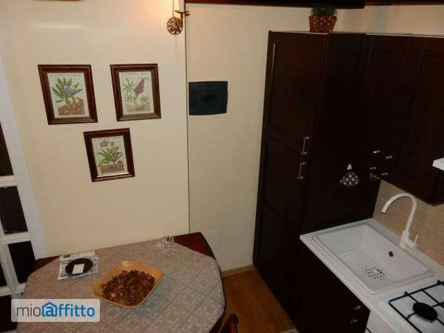 Appartamento in affitto a Biddanoa/Villanova, Cagliari