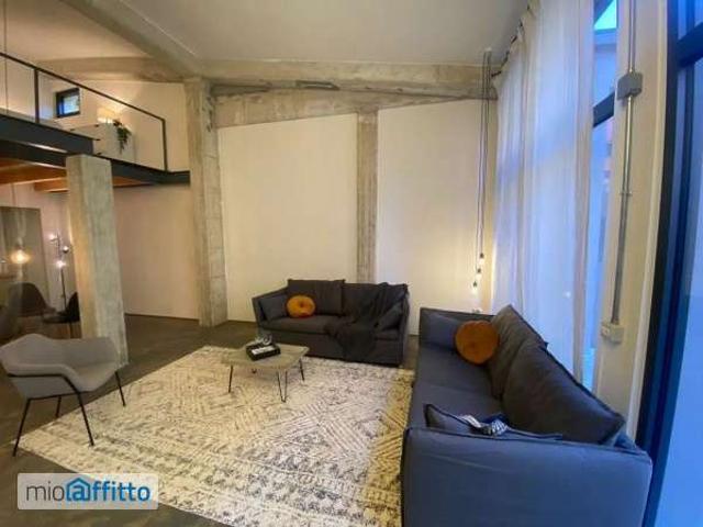 Villa Indipendente in affitto a Municipio 8 di Milano, Milano