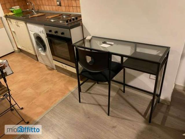Appartamento in affitto a Municipalità 1, Campania