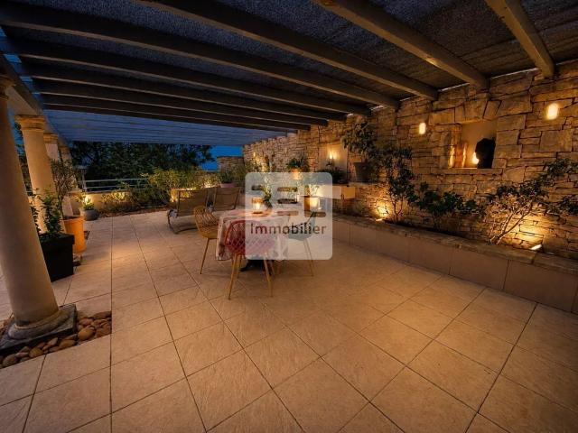 Maison vente à Nîmes, Laudun-l'ardoise