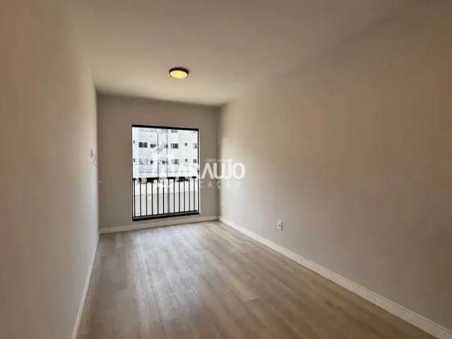 Apartamento aluguel em Espinheirinhos, Itajaí