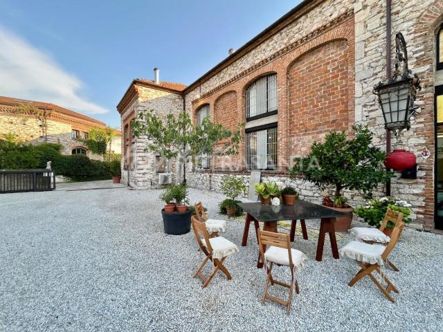 Loft in vendita a Capriglia, Pietrasanta